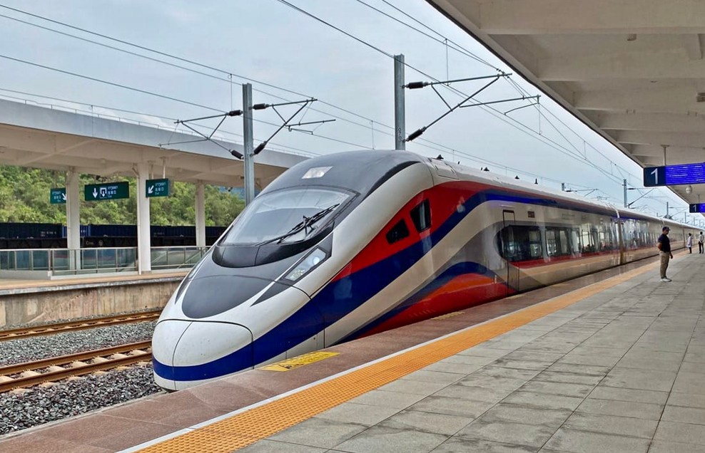 Lao Train