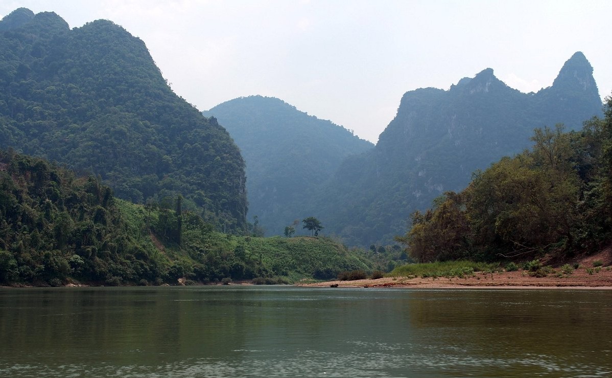 Nam Ou river